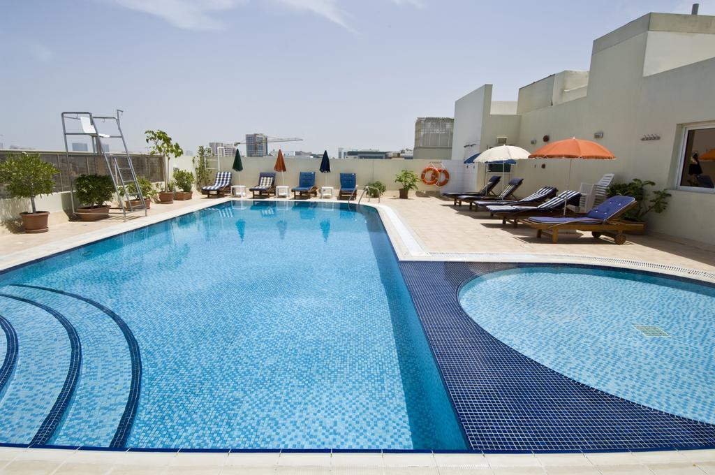 Ramee Hotel Apartments Dubaj Exteriér fotografie