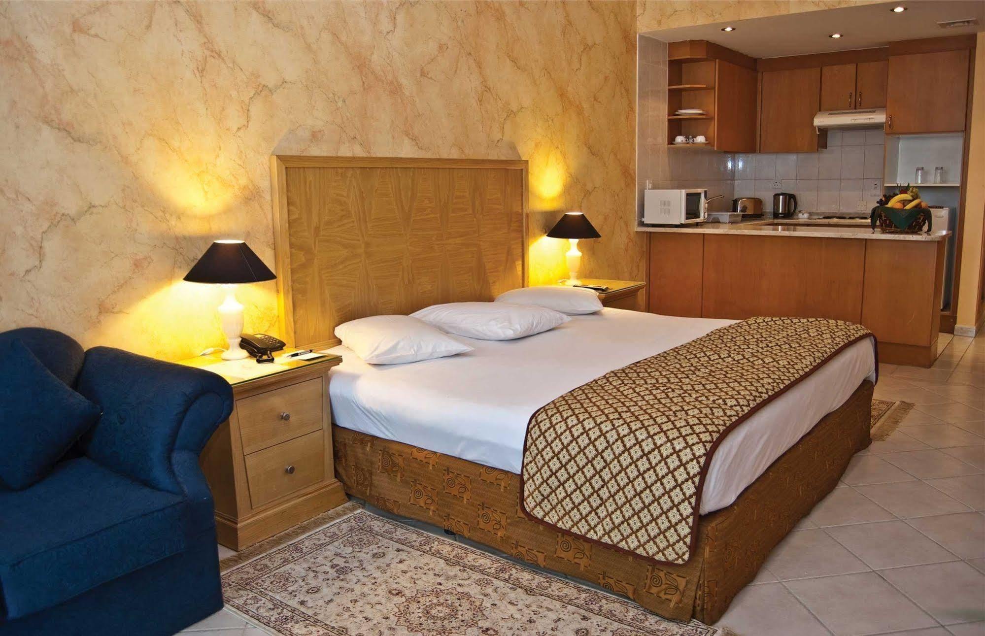 Ramee Hotel Apartments Dubaj Pokoj fotografie